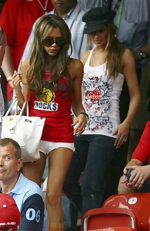 没跟贝克汉姆结婚前，20岁的贝嫂才是辣妹鼻祖