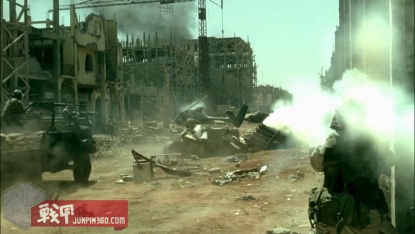 美国黑鹰战机坠落视频,十部顶级战争大片黑鹰坠落