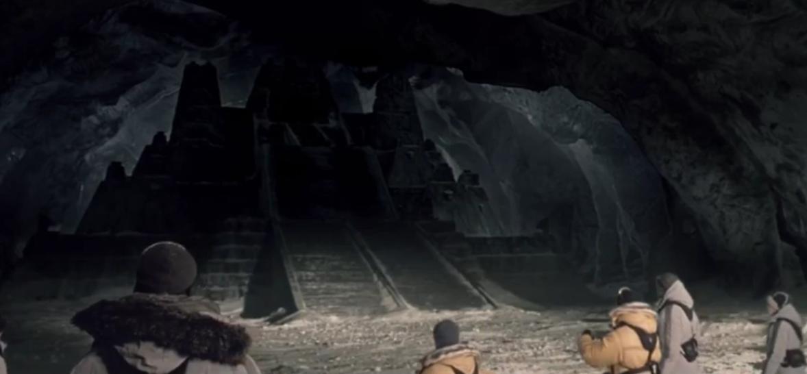 2004年科幻恐怖电影《异形大战铁血战士》