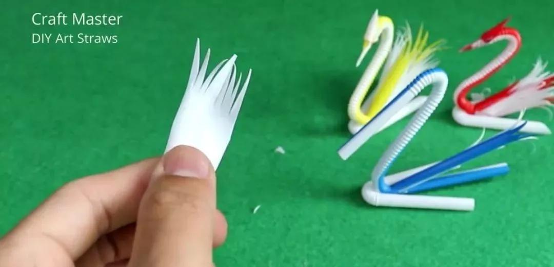 七彩的吸管剪一剪,DIY的蜗牛,天鹅,简直太像了(附教程)