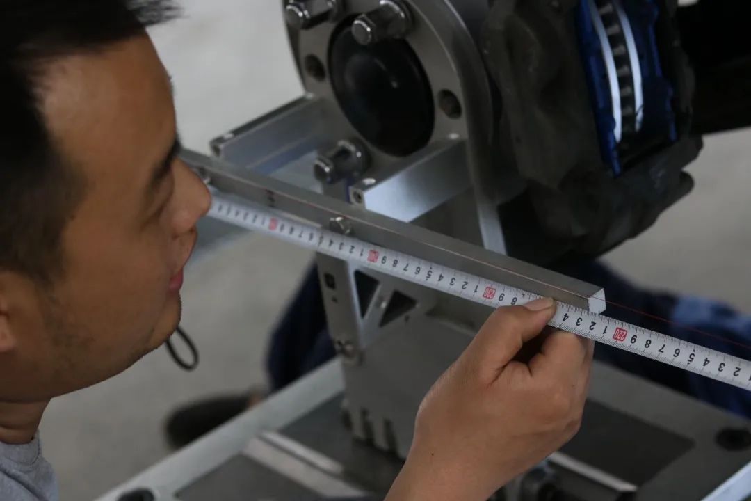 怪兽修车翻新奥迪q7,怪兽修车翻新视频