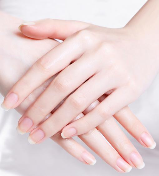 一到冬天，双手就粗糙干裂？简单3招让手白皙滑嫩又好看