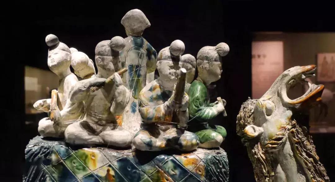 比起故宫猫，毫无颜值的西域骆驼，却在丝绸之路上火了两千多年