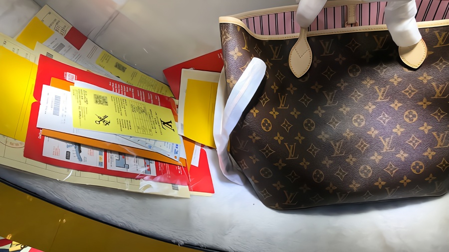 鉴别假gucci,当假gucci遇到正品