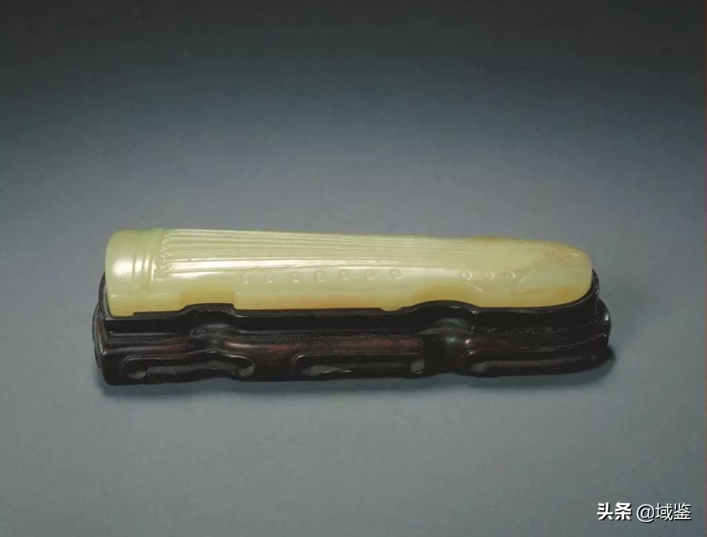 玉的颜色等级和寓意,玉什么颜色最贵