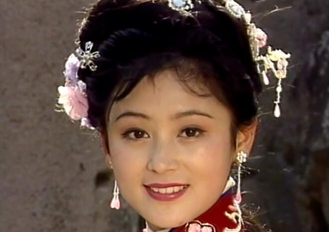 脸容易暗沉用什么粉底,皮肤暗沉不想化妆怎么办