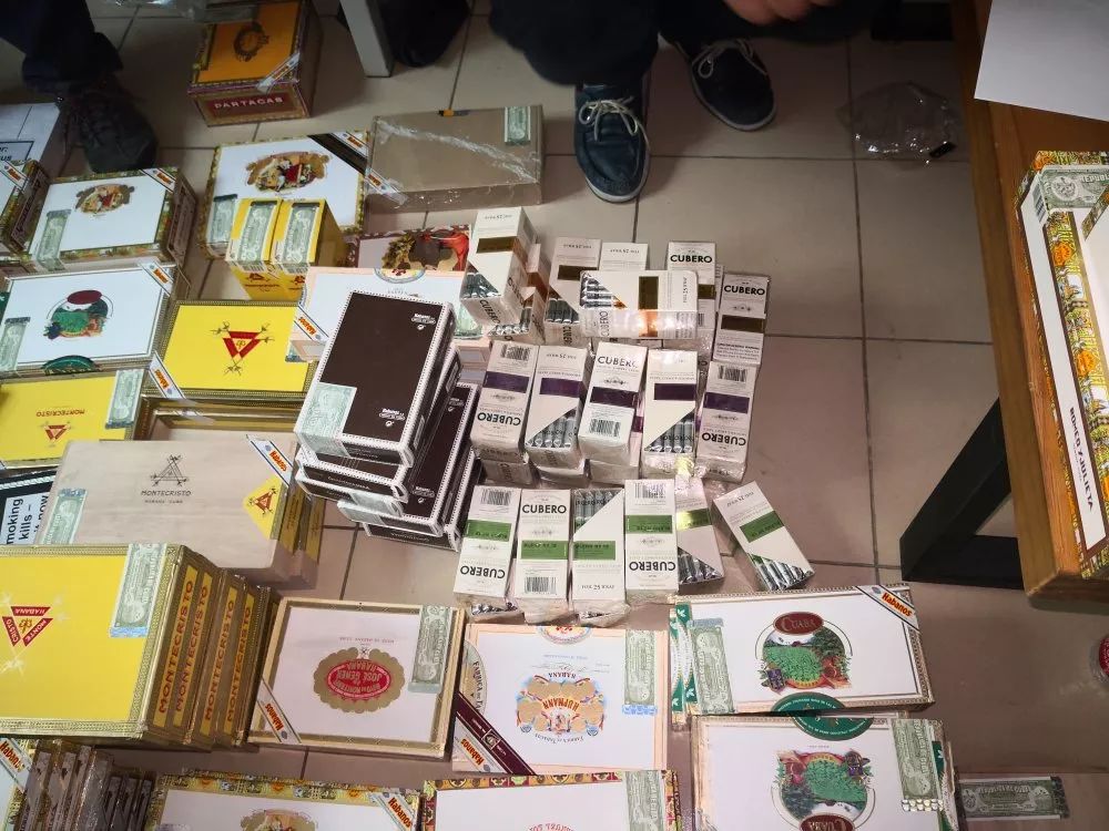 微信上卖的IQOS烟弹能戒烟？假的！南浔公安破获湖州史上最大新型*草烟**产品非法跨省案