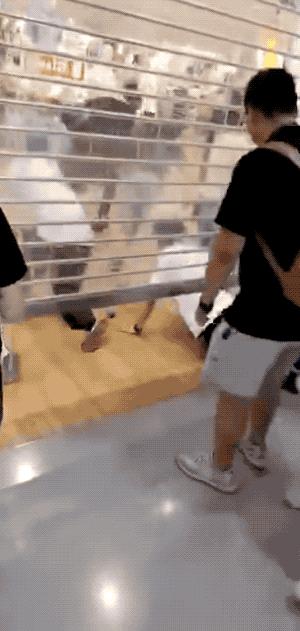 优衣库联名版为什么火了,一周营销热点