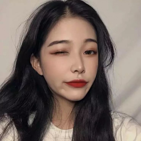 男女交往，对方不主动联系你，情商高的人一般会这么处理