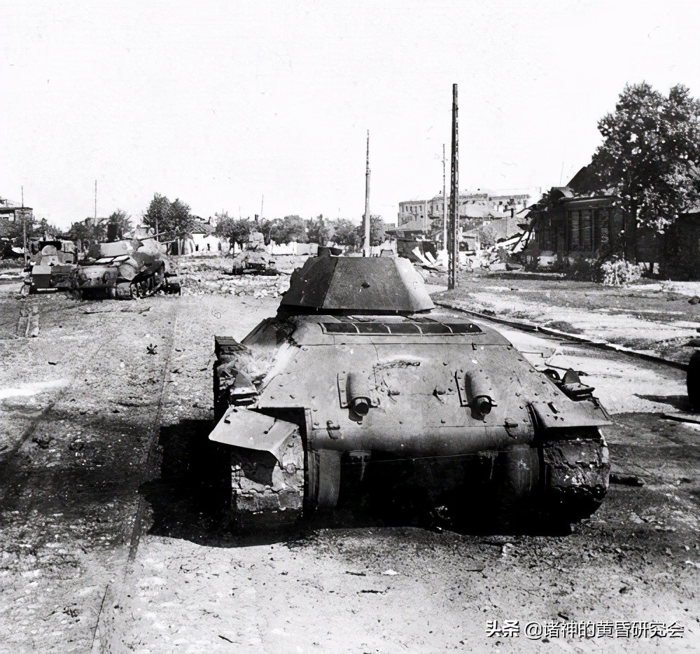 七月飞火-100张珍贵图片中的1942年沃罗涅日血战今与昔（下）