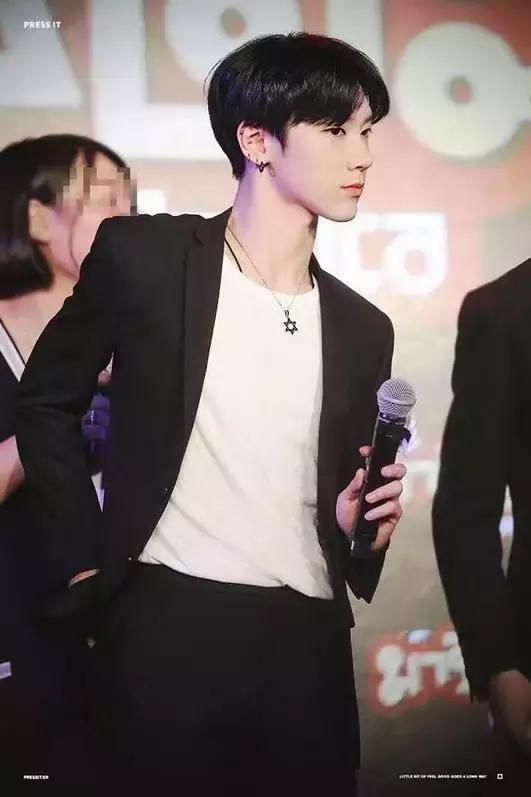 站姐都是怎么p图的,站姐们拍的照片