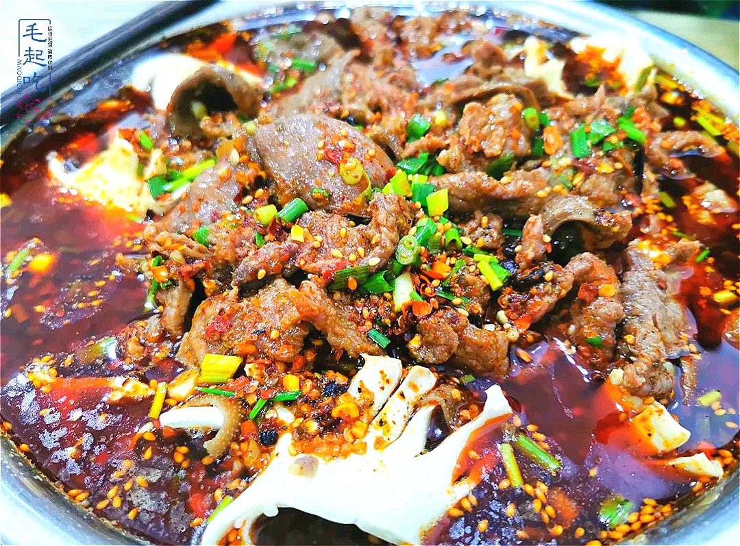 成都建设路很出名的一家冒菜,成都海椒市比较火的冒菜