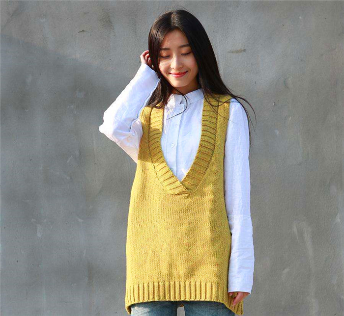 毛衣衣服洗变形了怎么补救,毛衣肩部因晾晒变形了怎么处理