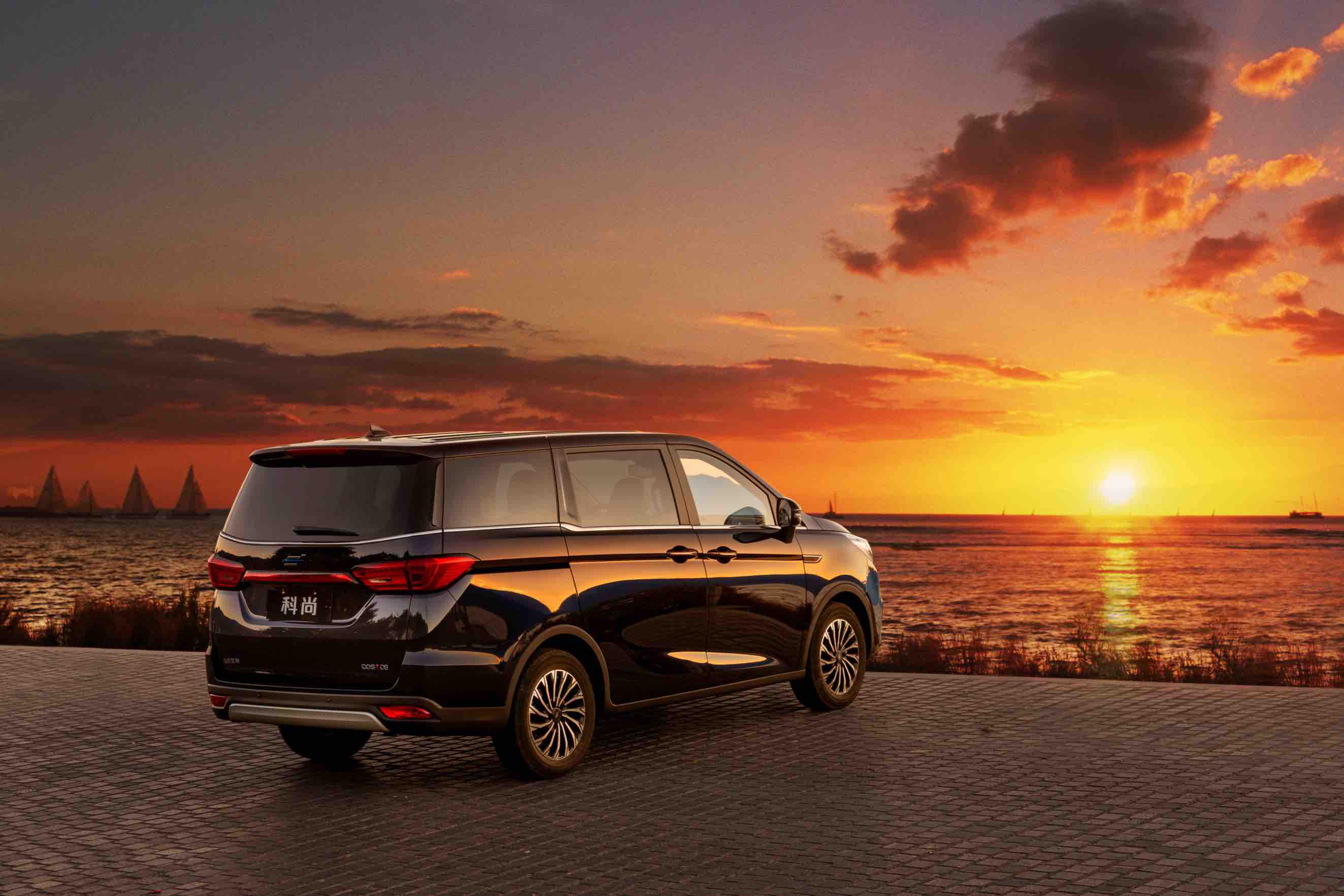 长安欧尚科尚视频试驾评价,长安欧尚科尚版试驾