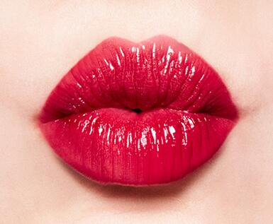 厚嘴唇怎么涂唇釉好看,上嘴唇厚怎么涂唇釉最好看