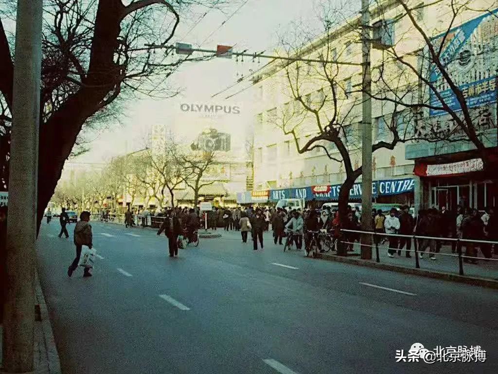 记忆中的北京绘画,这些画最能还原真实的老北京