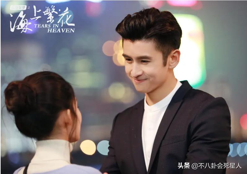 集齐霸道总裁、带球跑桥段,李沁压了4年的“狗血剧”开播就被嘲