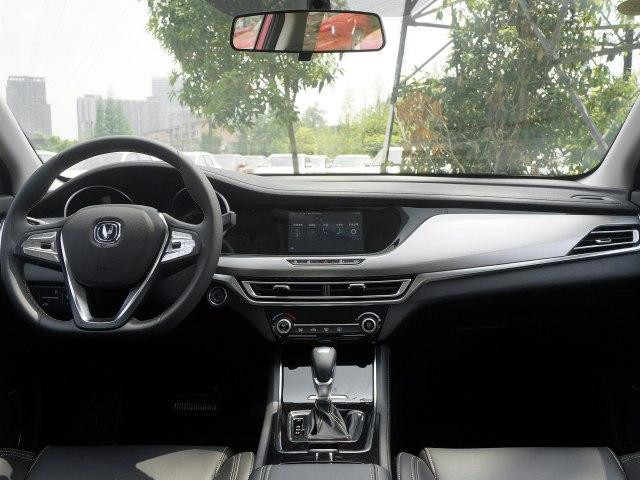 16长安逸动几月份是爱信6at变速箱,长安逸动有1.6发动机吗