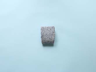 出门怎么收纳脏内衣袜子,每天脱下的袜子怎么收纳