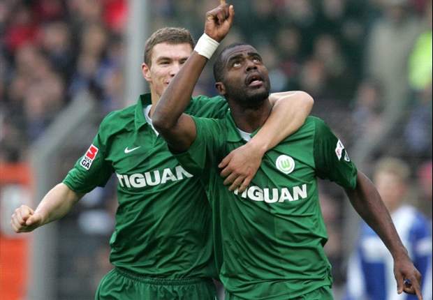 难忘的德甲最强三叉戟！横扫联赛吊打拜仁！夺64年队史首座冠军！