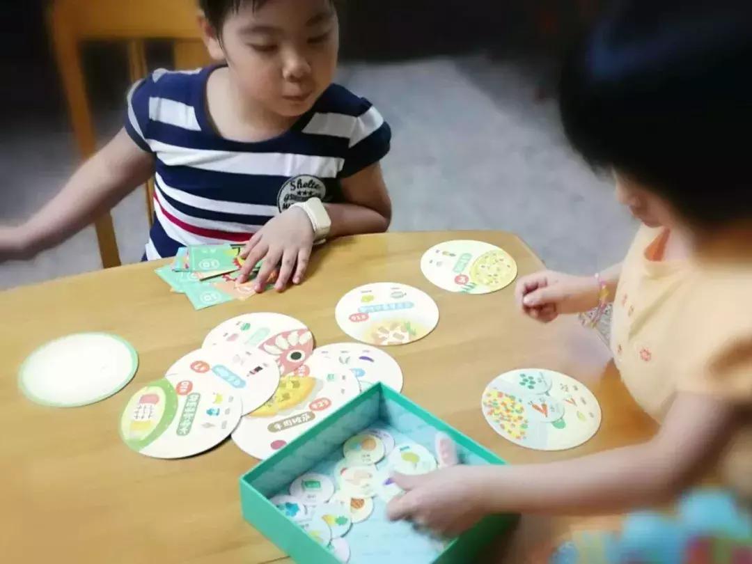 三个小朋友可以玩的桌游,可以陪五六岁孩子玩的桌游