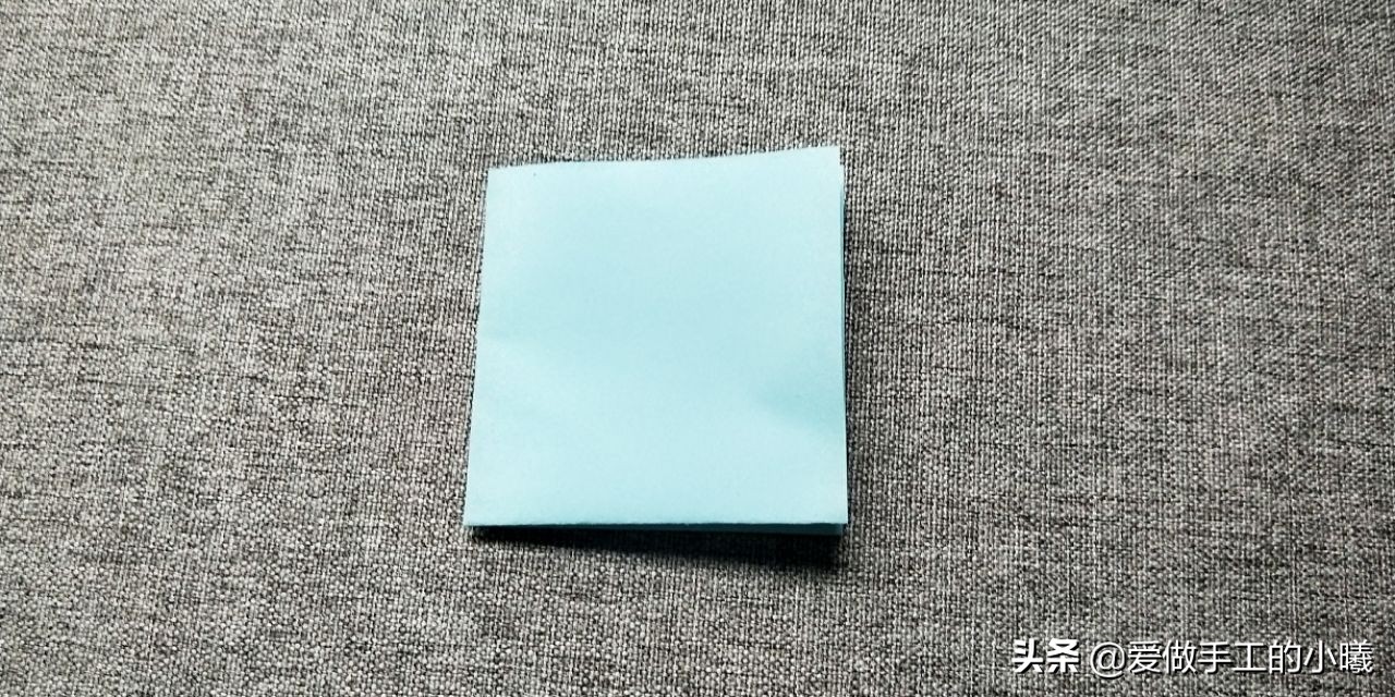 小雨伞折纸复杂版与简易版,小雨伞折纸简单小班