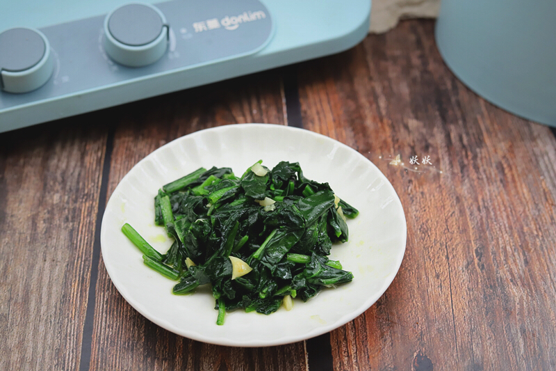 费尽心思给女儿准备早餐,小学生早餐吃什么营养又补脑大全