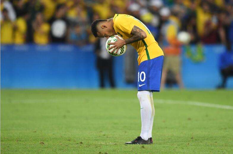 足球科普规则简短,足球规则知识300字