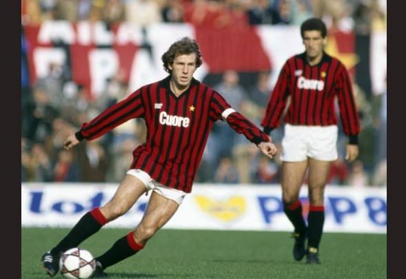 贝肯鲍尔对世界足球的贡献,历史第一清道夫贝肯鲍尔