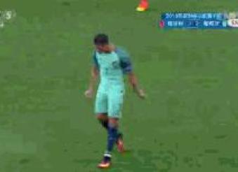 不想和傻子呆在一起,不想和傻子互动