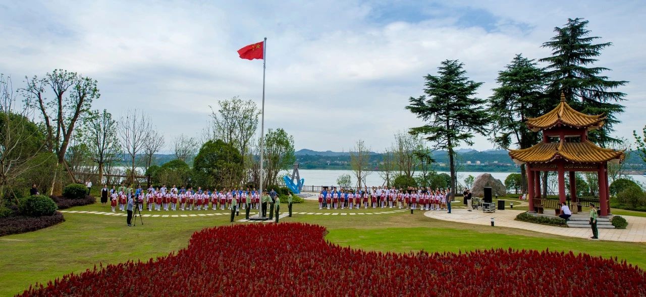 宜昌70岁以上老人免费景点,宜昌70岁高龄补贴