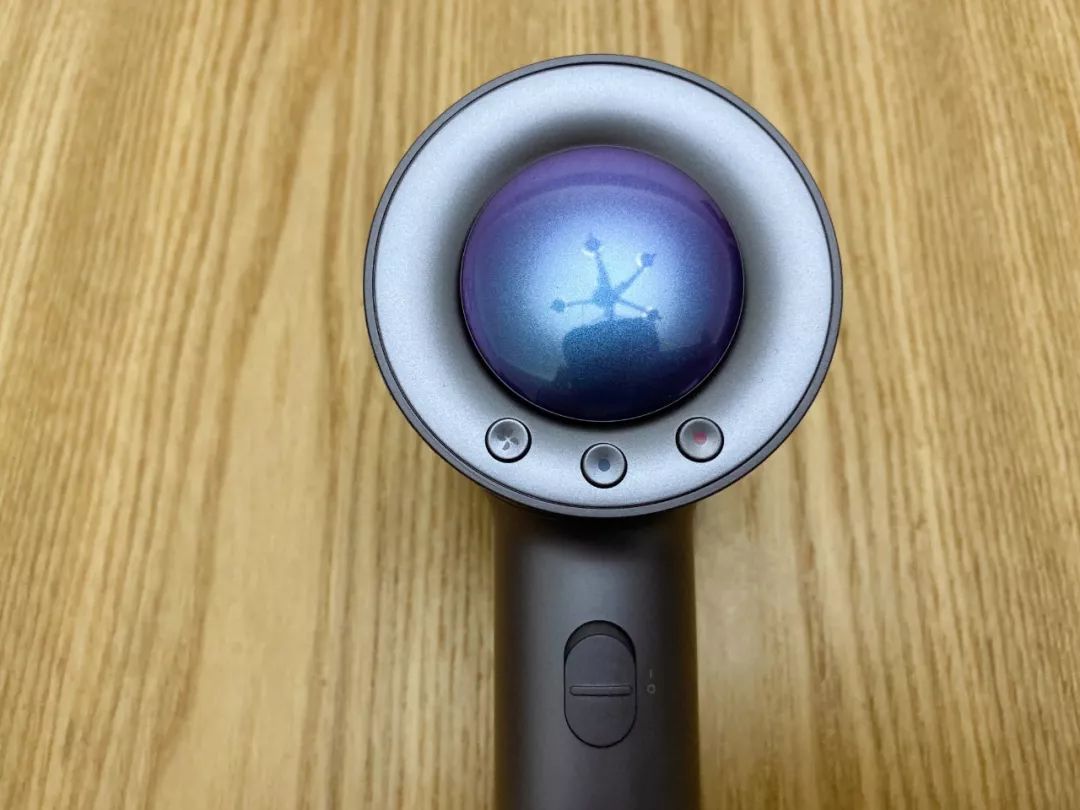 戴森吹风机pk莱克,吹风机对比戴森