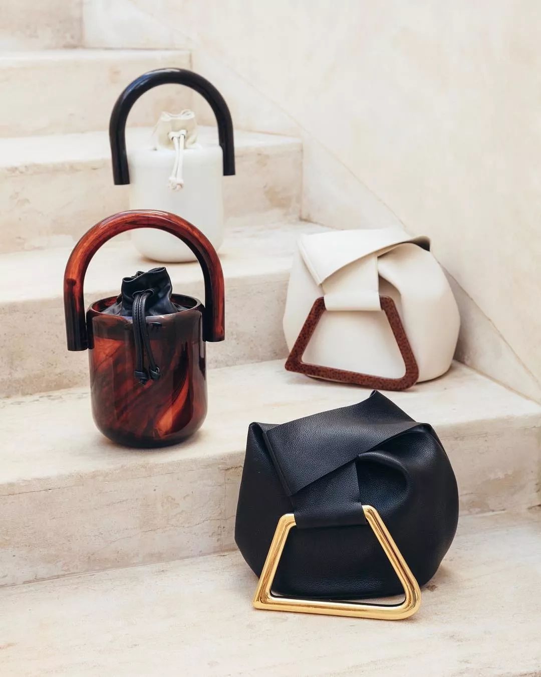 lv二手最受欢迎的包包,女孩子最受欢迎的包包