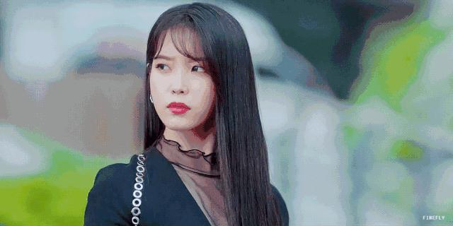 刘海油塌贴头皮怎么办,刘海油头发干枯