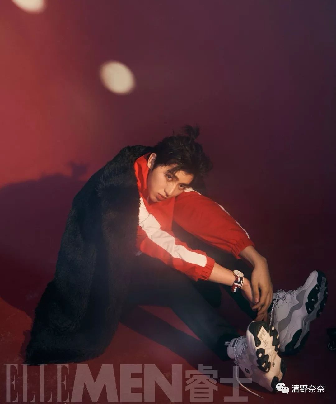 这个世界欠我,这个世界欠我一份快乐