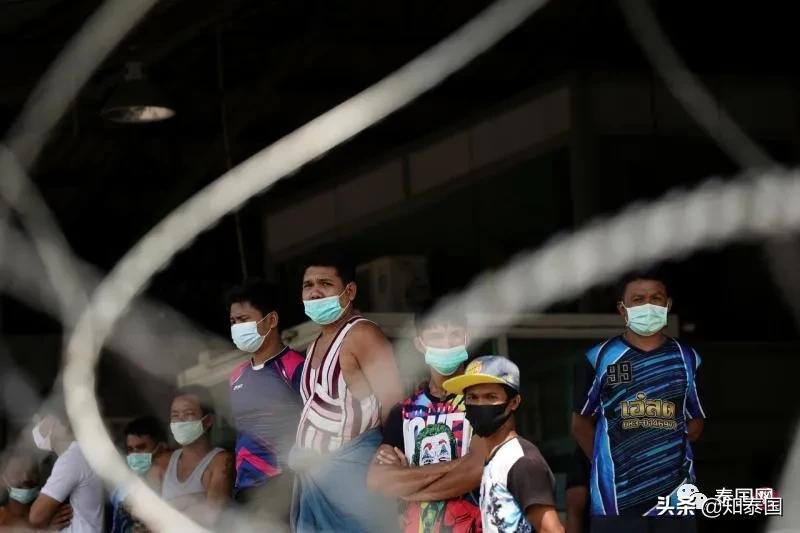 替泰国吼一声，滚蛋吧，2020年！