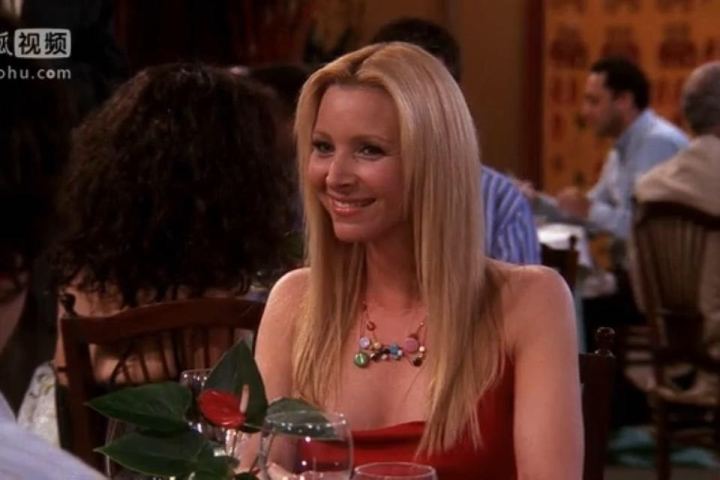 老友记专栏:PheobeBuffay世界以痛吻她,她却报之以歌