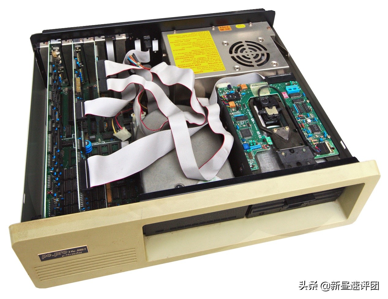 pc97和win98哪个好,日本pc98