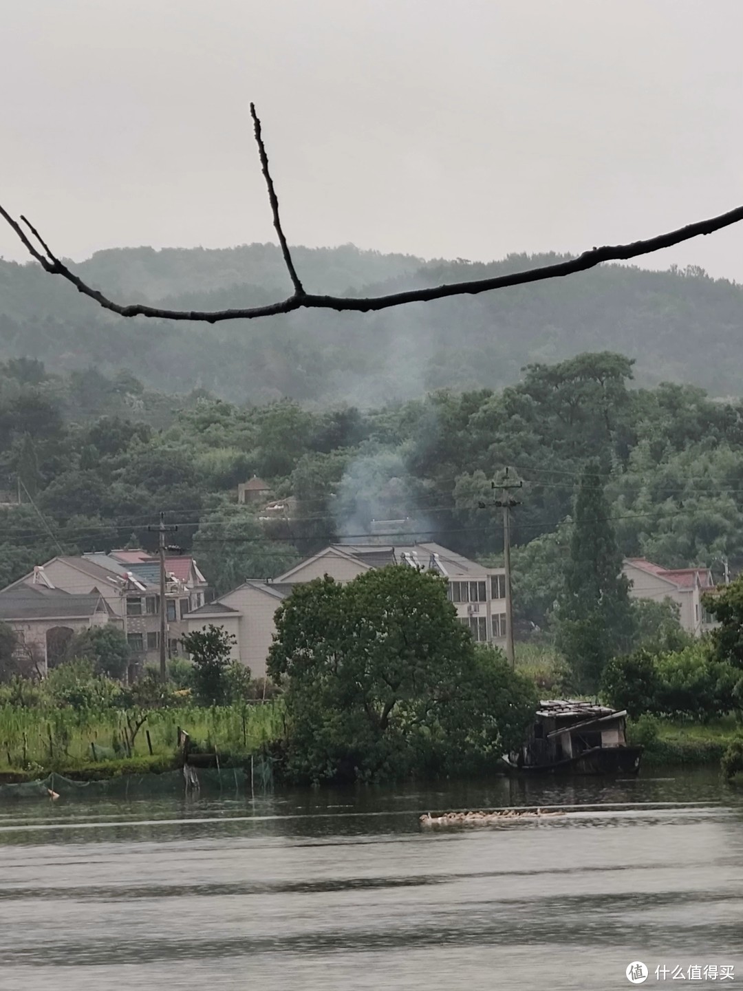 oppofindx2pro对比苹果xr,iphonexr和oppofindx2pro