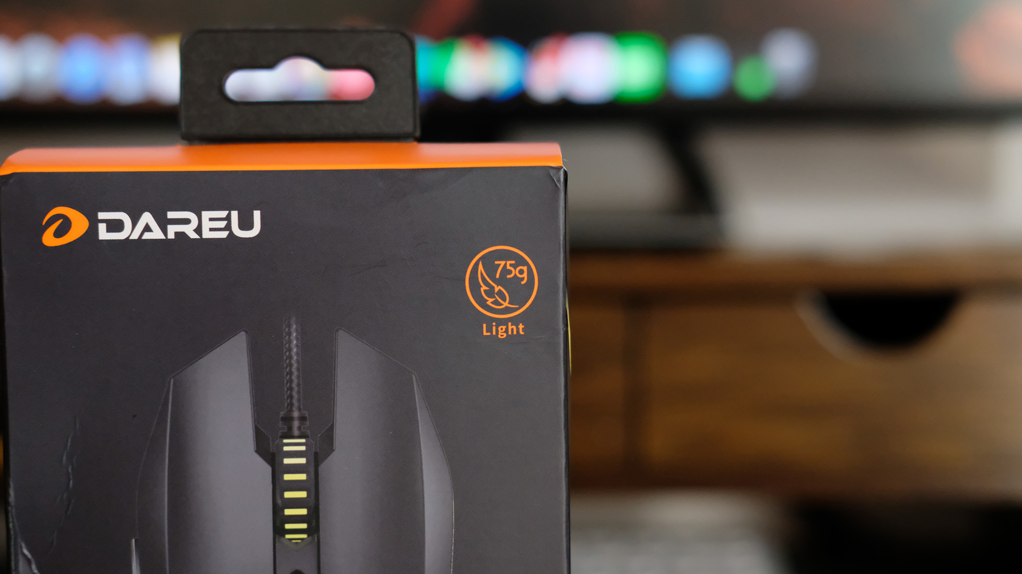 达尔优em910荆棘紫,达尔优em910白色与黑色