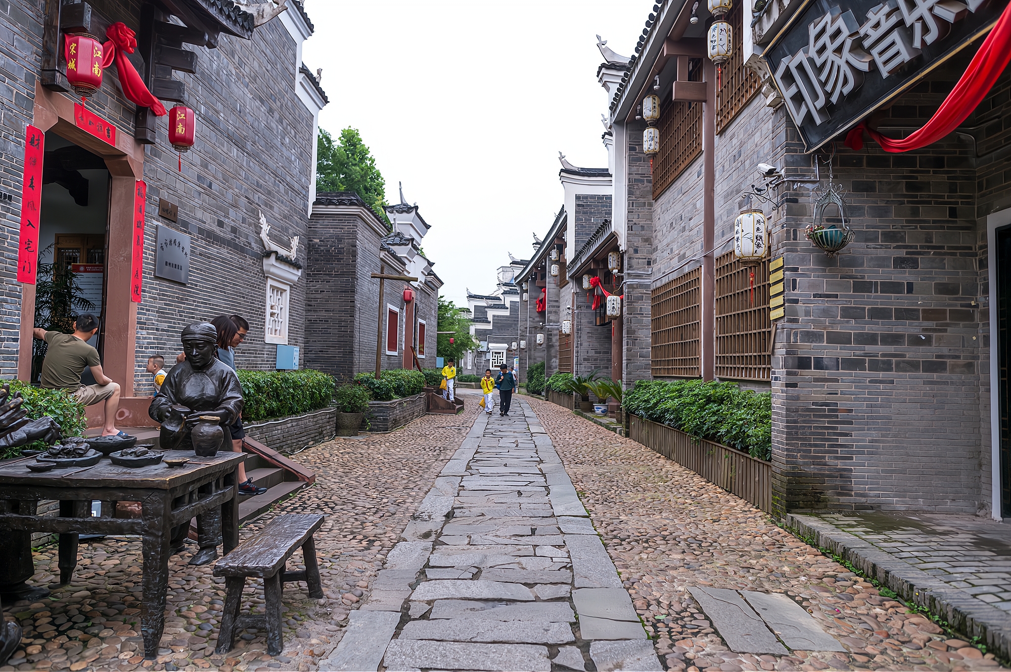 赣州经开区客家大院,赣州郁孤台客家大院美食推荐