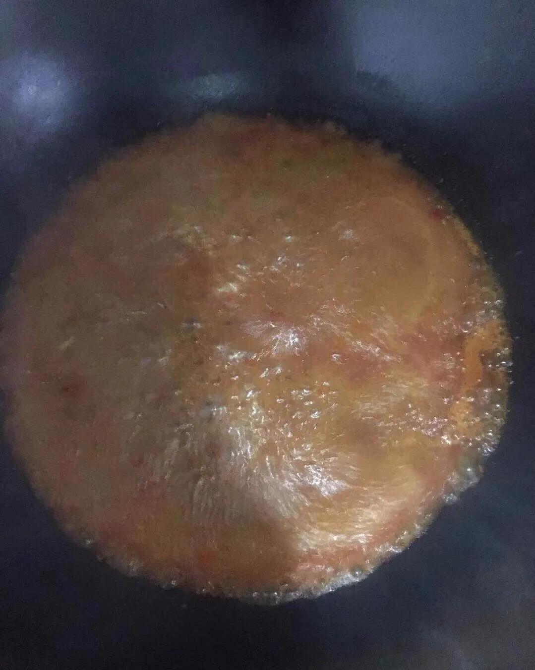 微距离魔幻厨房‘魔幻君’教你如何做红烧杂鱼