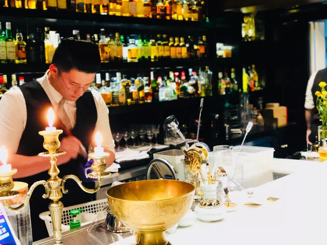 沈阳神秘洞穴酒吧,沈阳氛围最嗨的酒吧