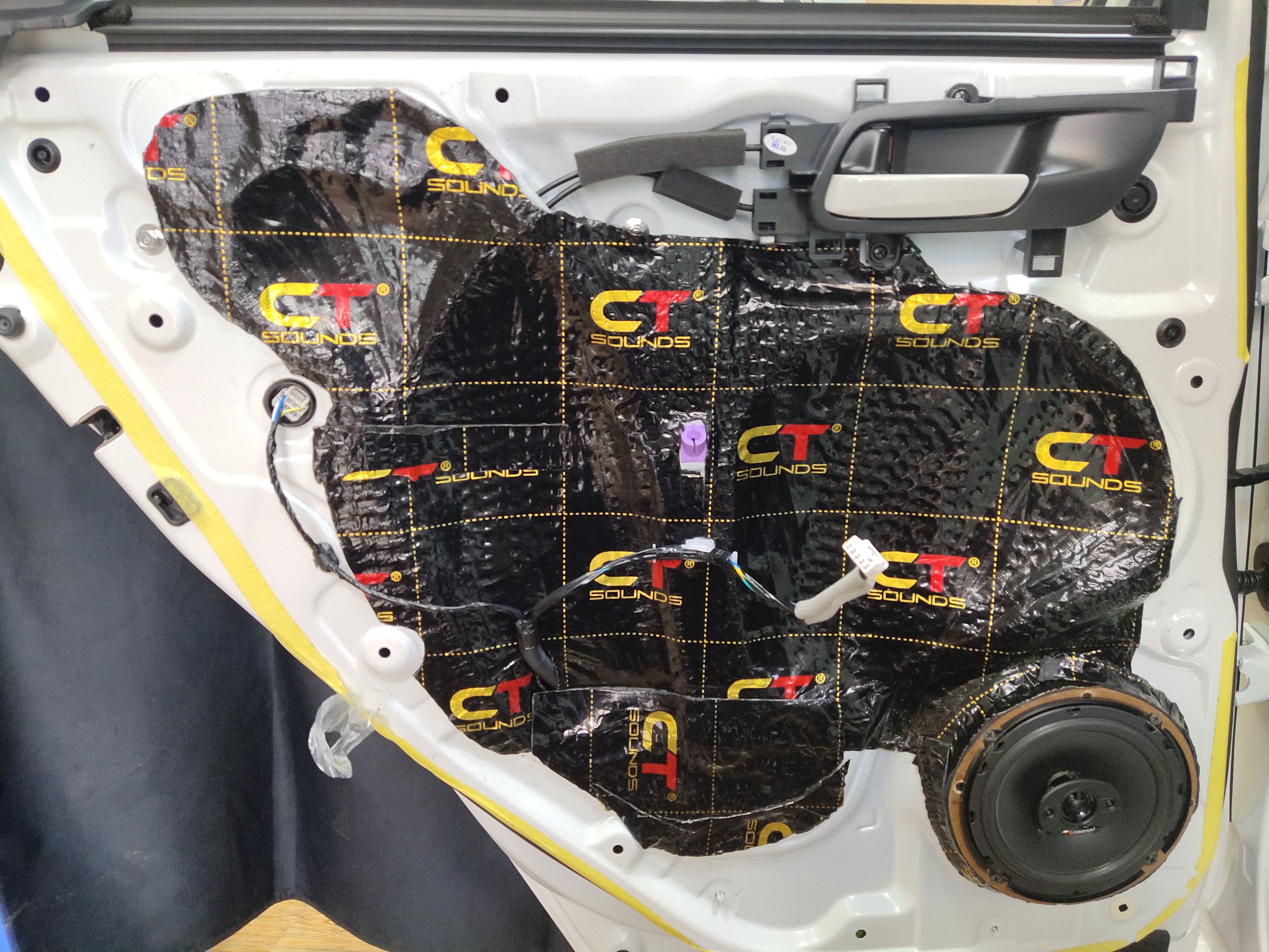 飞度改丹拿音响,不要等到后悔的时候才醒悟