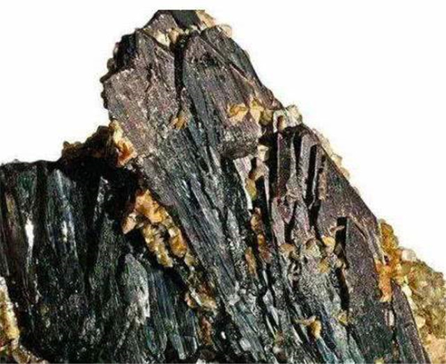 尿液提炼黄金,为了提炼黄金煮沸5000升尿液科普