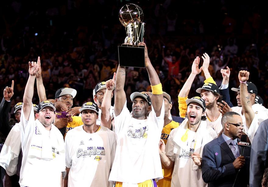 大师之路科比全套原价,科比战靴大全