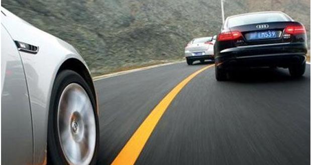 汽车过审了上不了路怎么年审,汽车年审新规15年后一年审几次