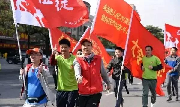 在年岁即将交替的时光里「这一年大岭山都发生了什么大事」