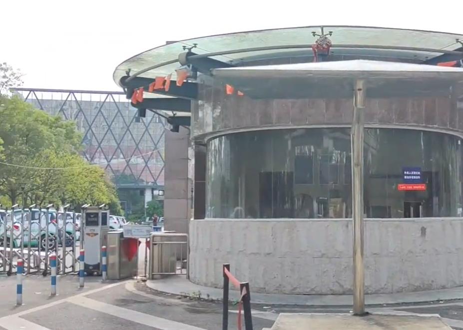 重庆力帆拆车现场,力帆沙坪坝拆除