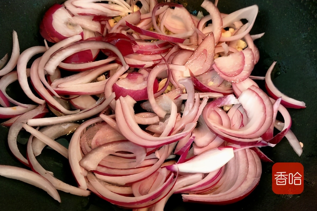 做面条筋道的方法,做面条怎样和面不破